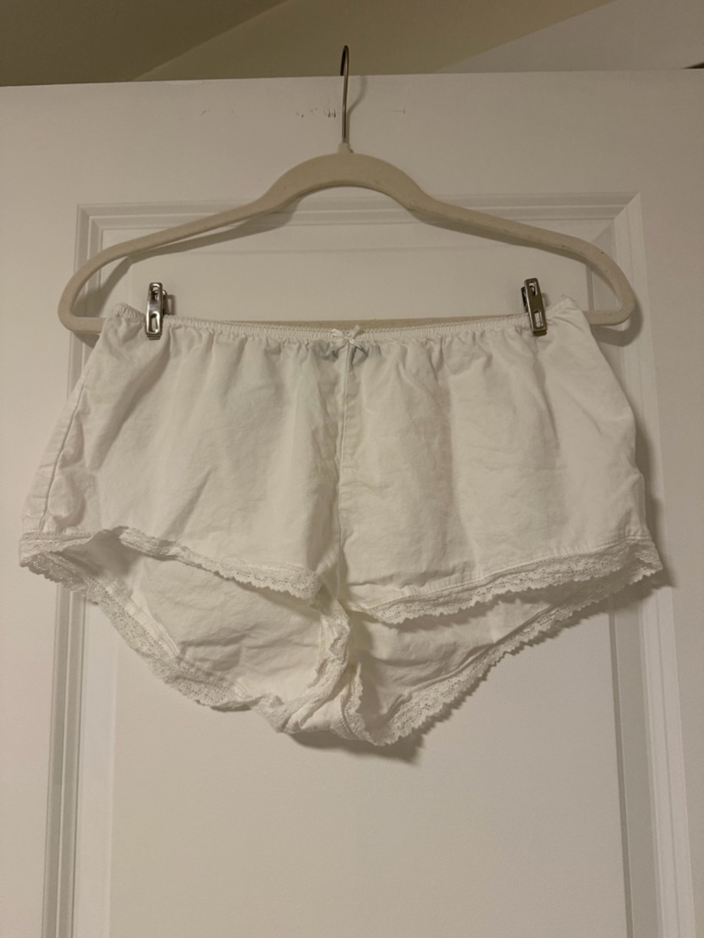 Brandy Melville White Lace-Trim Sleep Shorts